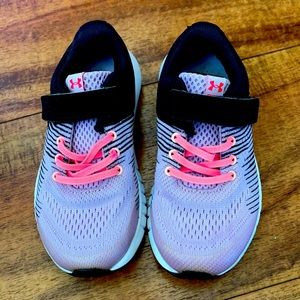 Under Armour girls size 11